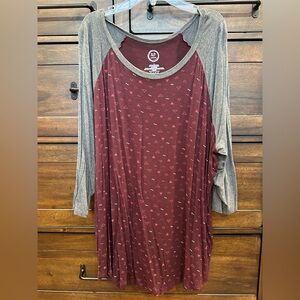 Maurices Gray and Burgundy Raglan Sleeve Top